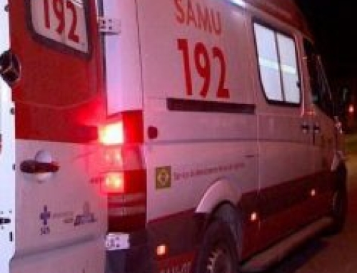 Motorista capota carro do ex-prefeito Arthur Henrique na madrugada deste sábado em Boa Vista