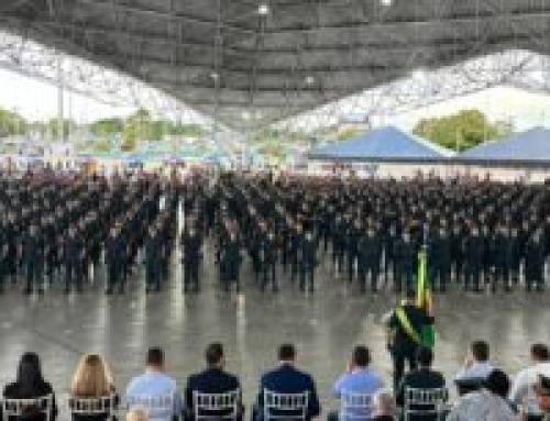 Mais de mil policiais militares são promovidos a oficiais e praças