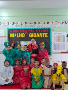 ‘Literatura a Caminho’ encerra edição 2026 com encontro entre Aldenor Pimentel e alunos em Boa Vista