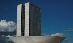 Governo enviará PL à Câmara para aumentar limite do MEI