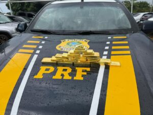 PRF apreende 15 kg de ouro ilegal avaliados em R$ 10 milhões na BR-174, em Rorainópolis