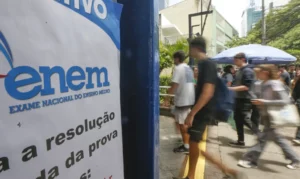 Prazo para pagar inscrição do Enem termina hoje