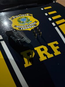 PRF: dois são presos com armas em Roraima