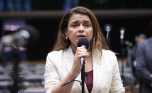 Novo apresenta pedido de análise ao TRE-RR sobre registro de candidatura de Helena da Asatur ao Senado