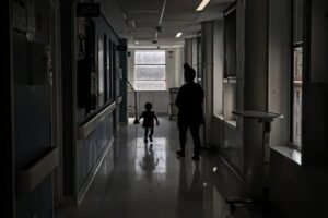Saúde inicia curso nacional para ampliar o diagnóstico de doenças raras no SUS