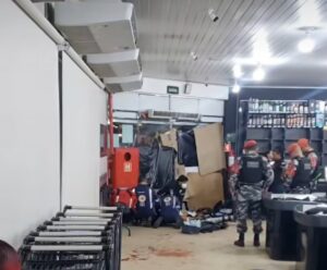 Homem é atingido com golpe de faca e morre dentro do supermercado na zona Oeste de Boa Vista