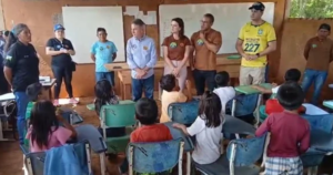 Justiça Eleitoral manda Arthur Henrique e Nicoletti retirarem publicações de campanha gravadas dentro de escola indígena