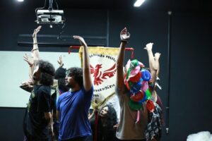 Cia Pássaro Poesia da UFRR estreia espetáculo “Bolhas” nesta segunda-feira durante o Grito dos Excluídos 2026