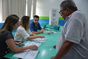 Eleições 2026: saiba o que faz um mesário e quais são os benefícios da função