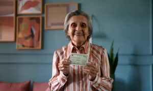 Eleições: ação incentiva voto de quem tem mais de 70 anos