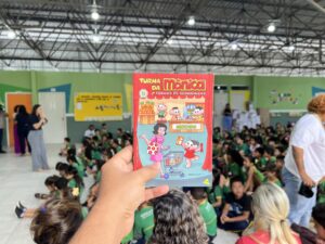Sicredi leva educação financeira e cooperativismo para escolas indígenas em Roraima