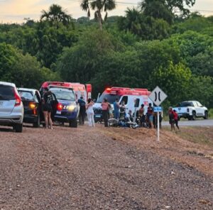 Homem morre após colisão entre caminhonete e motocicleta na RR-321