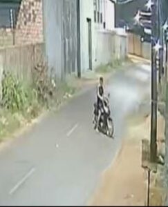 Criminosos invadem casa e furtam moto no bairro Jardim Primavera; veja vídeo