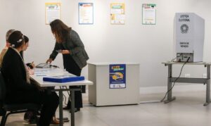 Trabalhador pode deixar o serviço para votar na eleição
