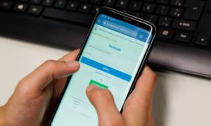 Meta apresenta ao TSE plano de ação para as redes sociais nas eleições