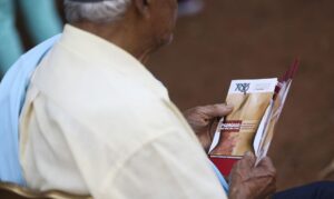 Além das lesões: Dia da Psoríase reforça olhar sobre a doença