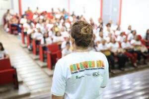 Seletivo oferece bolsas de até R$ 2,1 mil para atuação em cuidotecas no IFRR